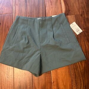 Stylish Women's Green Shorts